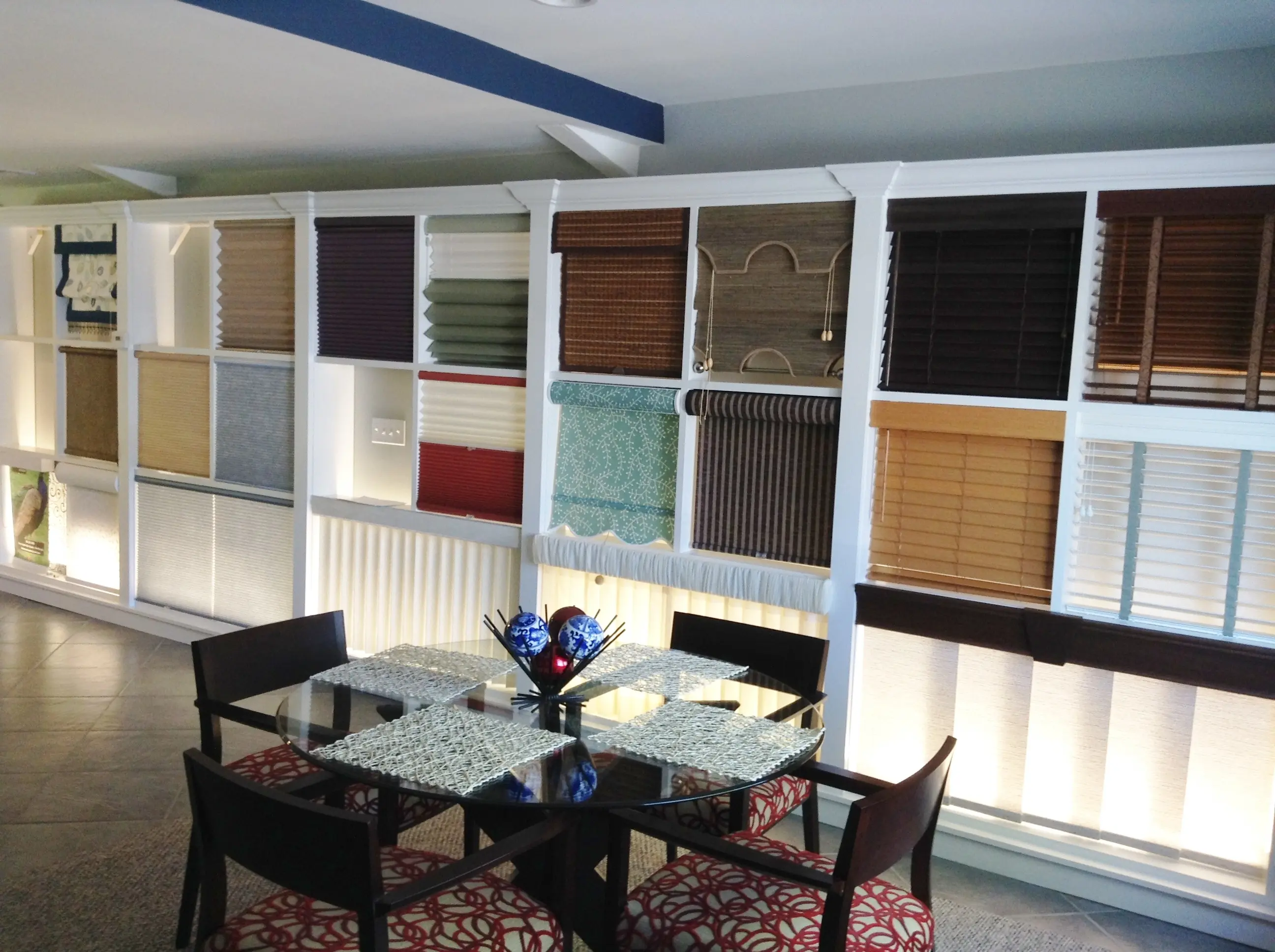 Showroom von Thimyxoleaghep